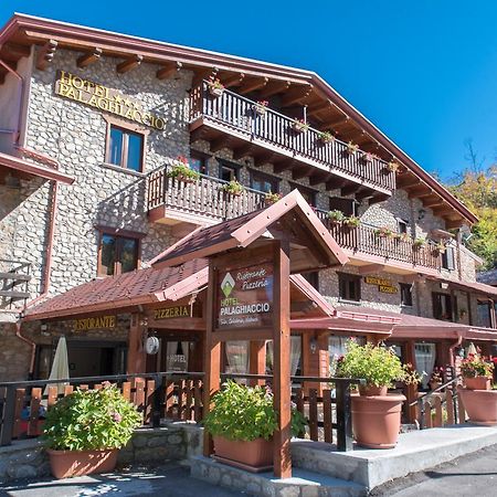 Hotel Palaghiaccio Cotronei Dış mekan fotoğraf